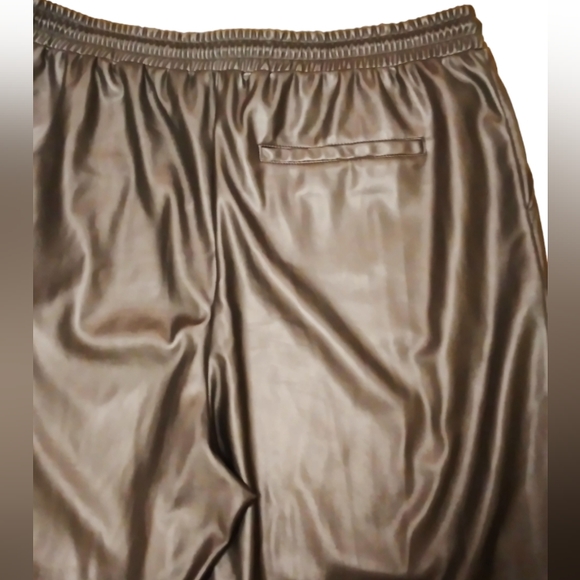 Bagatelle Collection Faux Leather Jogger Black Pants Plus Size Women Size XXL - Picture 11 of 14